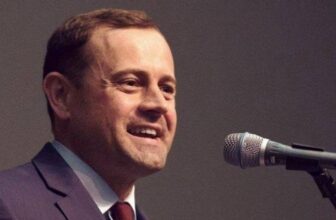   عقار : نأمل أن يكون المبعوث الأميركي مراعياً للمساعي السابقة الفاشلة