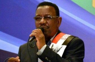 الهادي الجبل ..”الدهشة هي الإتكلمت”