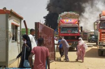  حريق ضخم بمعبر إشكيت الحدودي يتسبب في خسائر  كبيرة