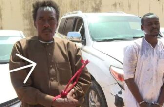 مقتل ابن عم الرئيس واعتقال عمه.. ما الذي يجري في تشاد؟