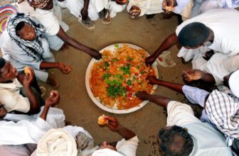  توقف المطابخ الشعبية يفاقم معاناة السودانيين