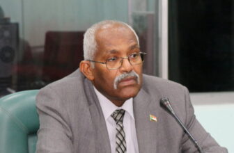 في تطورٍ لافت بشر وزير التربية والتعليم السوداني، محمود سر الختم الحوري، بإقامة امتحانات الشهادة الثانوية دفعة 2023م المؤجلة هذا العام.