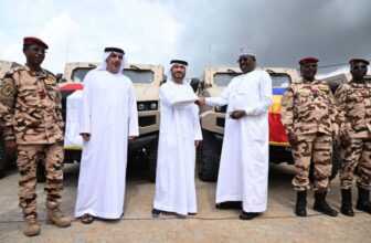 السفير الإماراتي في تشاد يتسلل إلى الجنينة سراً