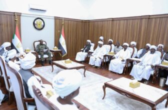 البرهان يلتقي وفد المقاومة الشعبية بالشمالية