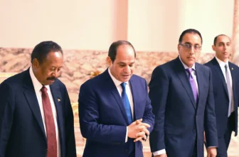 بدعوة رسمية .. حمدوك يتوجه إلى القاهرة الجمعة المقبل