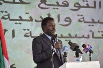 مناوي : « السودان عانى من فشل نخبوي»