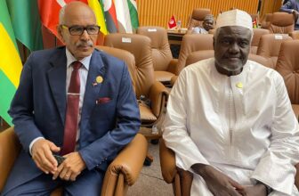 السودان يدعو الاتحاد الأفريقي لمراجعة قرار تجميد عضويته