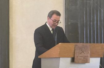 الجامعة العربية :  الحوار بين الخصوم أمر صعب لكن لا غني عنه لاطفاء نار الحرب