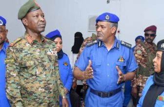 أفتتح نائب القائد العام للقوات المسلحة وعضو مجلس السيادة الانتقالي، الفريق أول ركن شمس الدين كباشي مستشفى الشرطة المركزي ببورتسودان، اليوم الأربعاء.