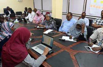 بماذا وجّه وزير الصحة السوداني لمحاصرة وباء الكوليرا