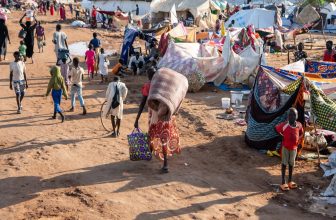 ولاية سودانية تنفذ حملات ترحيل اللاجئين..