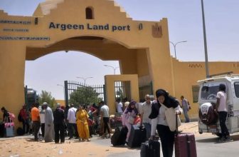 ترحيل لاجئين سودانيين من مصر
