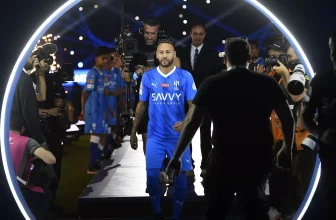 صدمة لجماهير الهلال السعودي