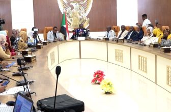 محافظ مشروع الجزيرة يزفّ بشرى