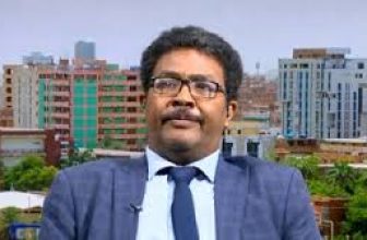 فائز الشيخ السليك يكتب: هاشم صديق.. عقد منضوم بخيط النور