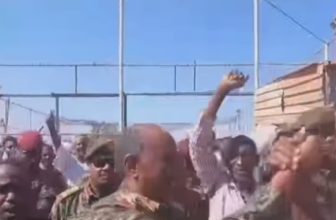 البرهان يزور أم درمان ويتوعد الملي.. شيا بالحسم الشامل..