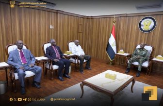 البرهان يلتقى وفد هيئة شعبية بالقولد لبحث معوّقات