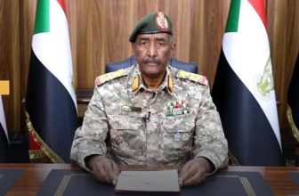 البرهان يرحّب الانخراط في أي مبادرة حقيقية تنهي الحرب