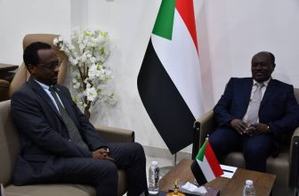 الإعيسر يكشف تفاصيل مباحثات مع وزير الداخلية