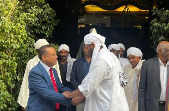 لقاء بين هيئة شؤون الأنصار والاتحادي الأصل في القاهرة يبحث أزمة السودان