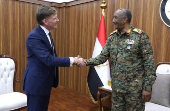 البرهان يخطر ممثل المملكة المتّحدة بالسودان برسالة جديدة
