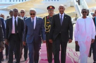 البـــــــرهان في غرب إفريقيا.. تصفيـــــــــر الـــــــــعداد!!