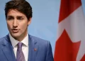 رئيس الوزراء الكندي يعلن الاستقالة من منصبه بسبب رئيس الحزب