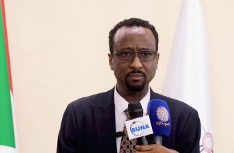 المعايير المزدوجة هل تنفي حقيقة السلاح الأميركي بيد المليـ شيا؟ الإعيسر يُجيب..