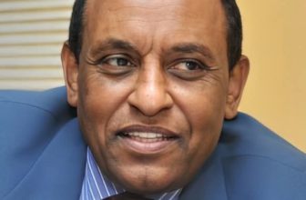 إليكم تفاصيل أول اتصال بين كامل إدريس والأمم المتحدة..