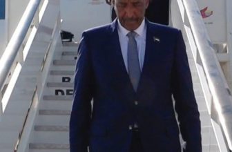 البرهان يصل إسبانيا