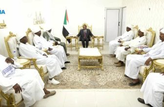 رسائل مهمة من رئيس الوزراء للادارات الأهلية
