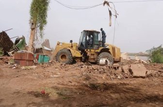 إزالة السكن العشوائي بمرسى شمبات..