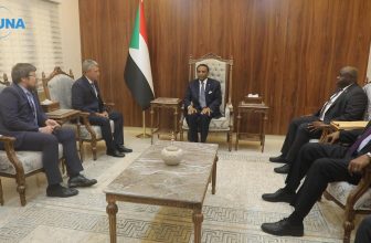 إليكم مادار في لقاء رئيس الوزراء والسفير الروسي