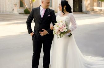 زواج الإعلامي سعد الكابلي من سيدة الأعمال مروة كادي.. يتصدر وسائل التواصل الاجتماعي.. المنبر وعيك يبني وطنا 🇸🇩