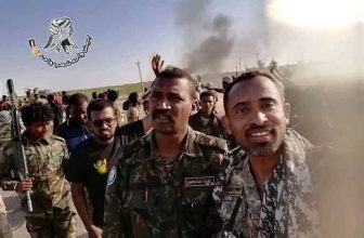 مسيرات تستهدف احتفالات درع السودان بأعياد الجيش..