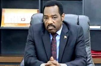 تعهدات حكومية بانتشال السودانيين من دائرة الفقر