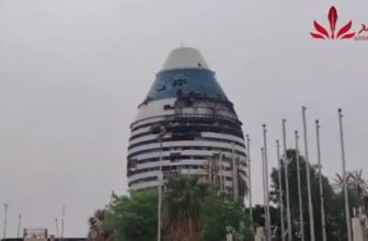 شاهد ڤيديو.. برج الفاتح سابقاَ فندق (كورنثيا ) بعد تحرير الخرطوم المنبر وعيك يبني وطنا 🇸🇩