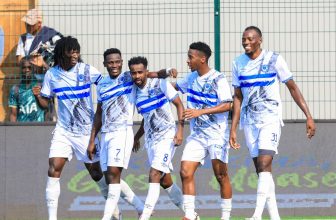 الهلال يخسر نهائي سيكافا