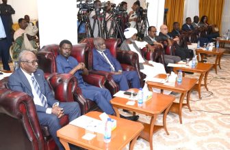 الكتلة الديمقراطية تبدأ مشاورات سياسية ببورتسودان