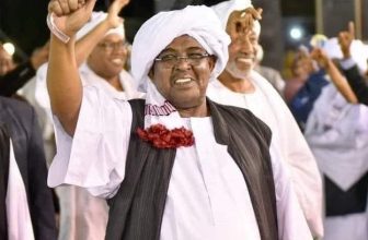 رئيس الوزراء الأسبق في ذمة الله..