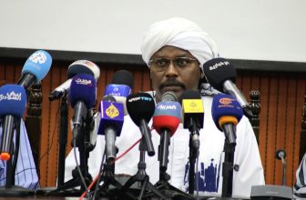 تفاصيل مؤتمر صحفي عاصف للجنة الوطنية ..