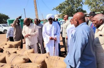 افتتاح الموسم التسويقي لمحصول السمسم بالقضارف