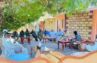 مناوي يكشف تفاصيل اجتماع مهم في الخرطوم