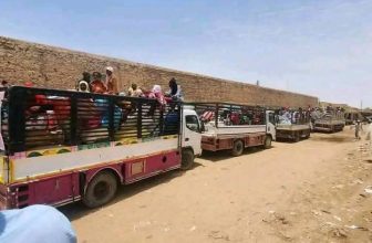 ترحيل آلاف الأجانب من الخرطوم