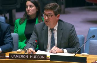 دبلوماسي أمريكي يضع رسالة خطيرة في مجلس الأمن