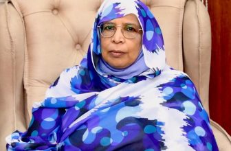 زيارة تستغرق 3 أيام..وزيرة شؤون مجلس الوزراء تصل الخرطوم