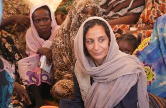 مسؤولة أممية تكشف عن حادثة مأساوية لنساء في مخيم شهير