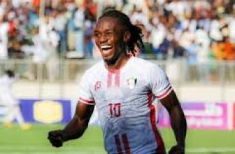 نجم منتخب السودان يتحدث عن الخيارات ويحذّر من فشل منظومة