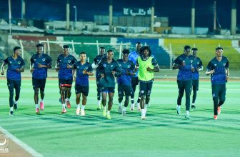 الهلال السوداني يعلن التخلّي على مدربه الروماني