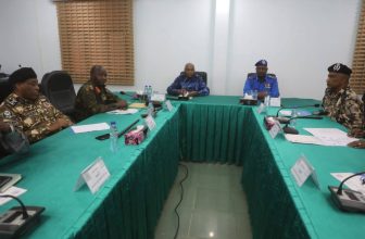 الخرطوم..إغلاق 18 مكتبًا عشوائيًا بأمر لجنة ضبط الأمن